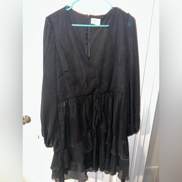 Showpo Black Long Sleeve Dress Size 14 - Picture 1 of 4